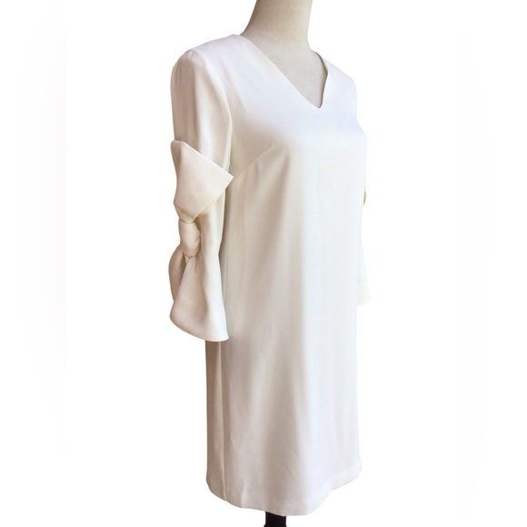 CeCe Women's Ivory Bow Sleeve Shift Dress - Picture 4 of 8